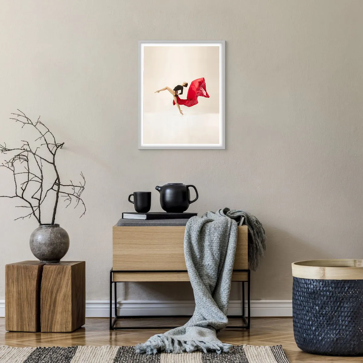 Plakat i hvid ramme - Rød og sort - 40x50 cm