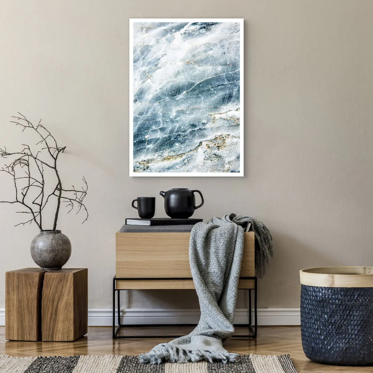 Poster - Blauer Marmor mit subtilen goldenen Adern - 50x70cm - Eiswelt - Moderne Wanddekoration für Wohnzimmer und Schlafzimmer ARTTOR