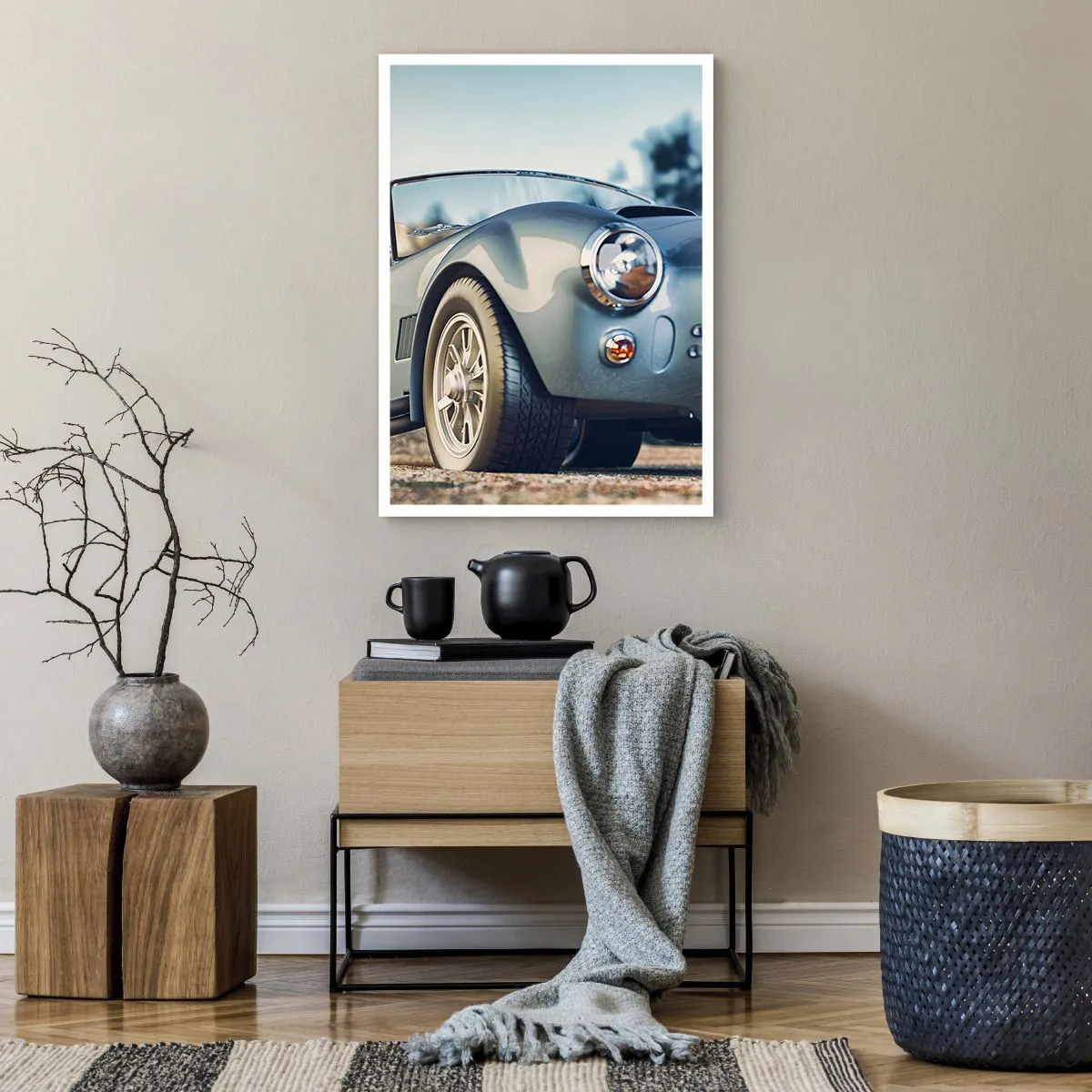Poster - Ein klassisches Retro-Auto vor einem unscharfen Hintergrund - 50x70cm - Denn Stil zählt - Moderne Wanddekoration für Wohnzimmer und Schlafzimmer ARTTOR