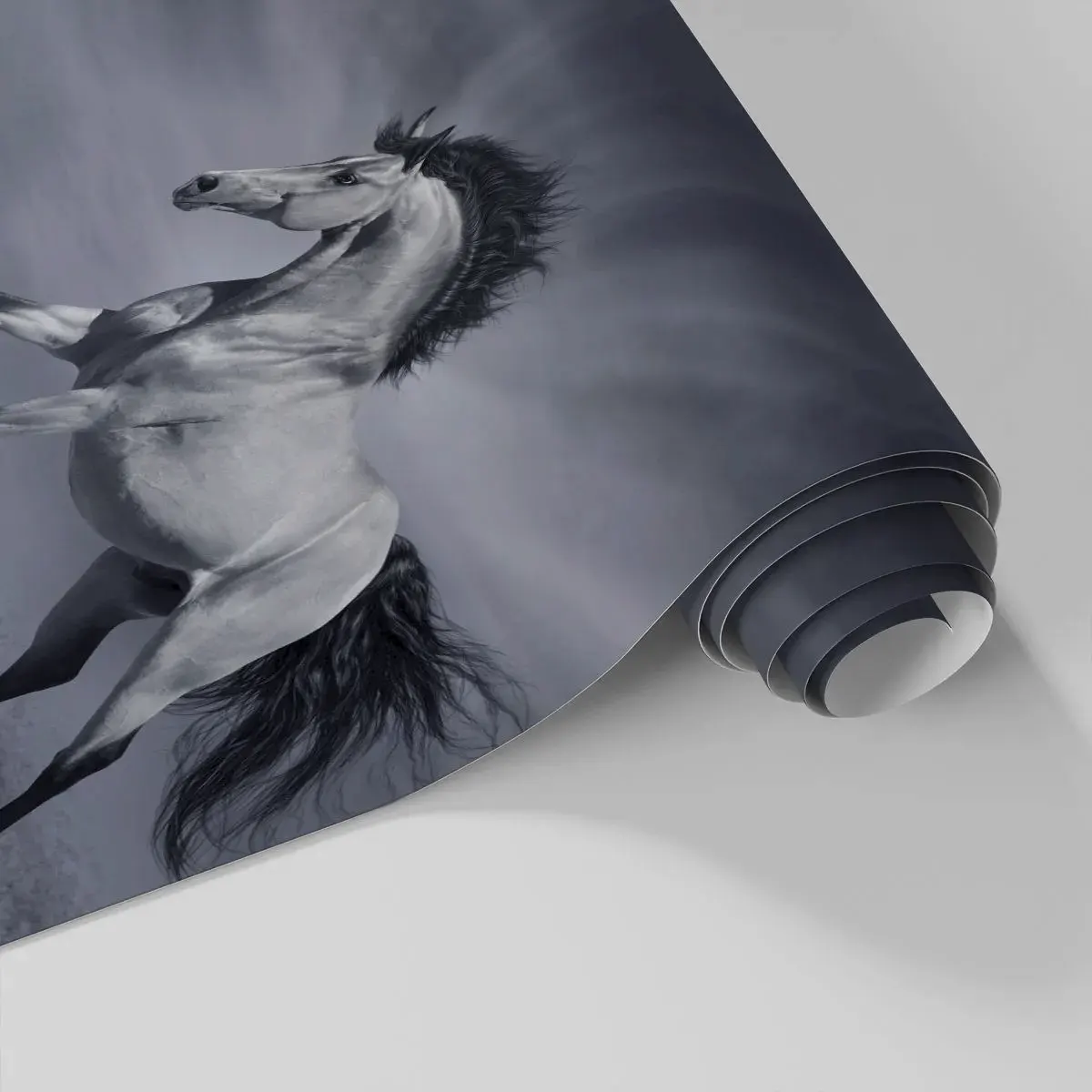 Tapet Standard Eco - Un cal alb-negru alergând pe un fundal deșertic - 100x70cm - Născut pentru a încânta - Decorațiune modernă pentru perete pentru living și dormitor ARTTOR